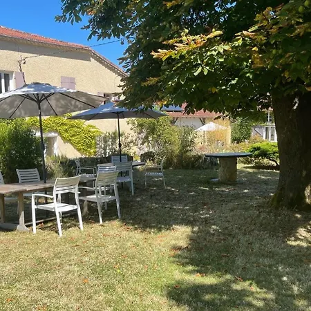 Hameau Du Hour - D'hotes Et Beraut