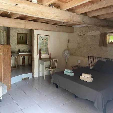 Hameau Du Hour - D'hotes Et