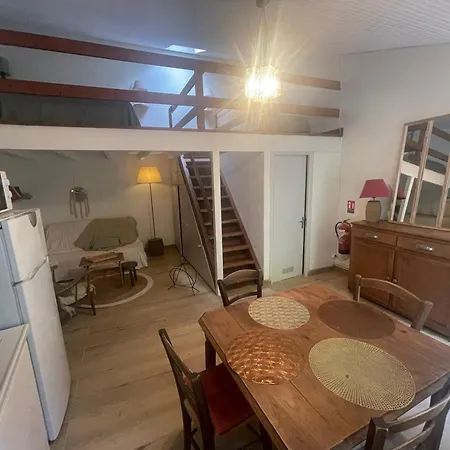 Bed & Breakfast Hameau Du Hour - D'hotes Et