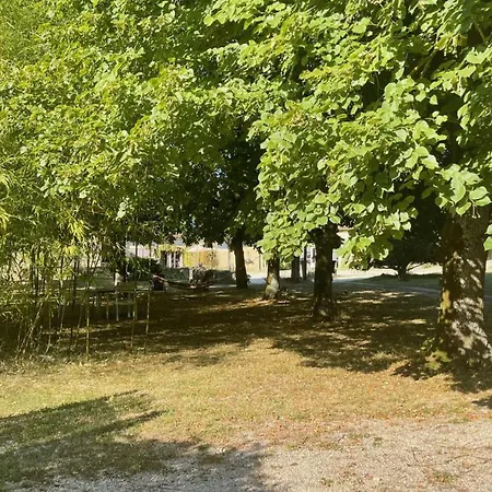 Hameau Du Hour - D'hotes Et Bed & Breakfast *