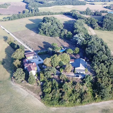 Hameau Du Hour - D'hotes Et 住宿加早餐酒店 Béraut