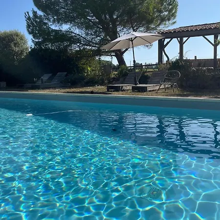 住宿加早餐酒店 Hameau Du Hour - D'hotes Et 3*