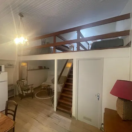 Hameau Du Hour - D'hotes Et 住宿加早餐酒店 Béraut