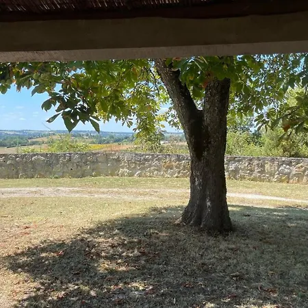 Hameau Du Hour - D'hotes Et 住宿加早餐酒店