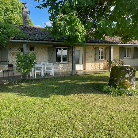 Hameau Du Hour - D'hotes Et 住宿加早餐酒店