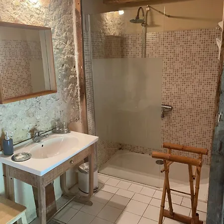 Hameau Du Hour - D'hotes Et 住宿加早餐酒店 Béraut