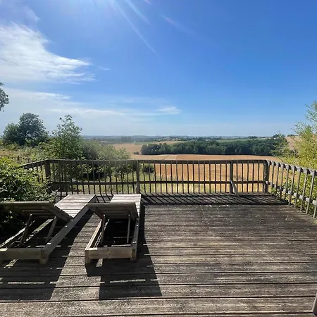 B&B Hameau Du Hour - D'hotes Et Dans Le Gers 3*