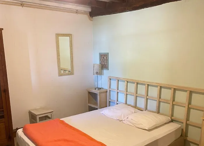 Hameau Du Hour - D'hôtes Et Couette-café Béraut